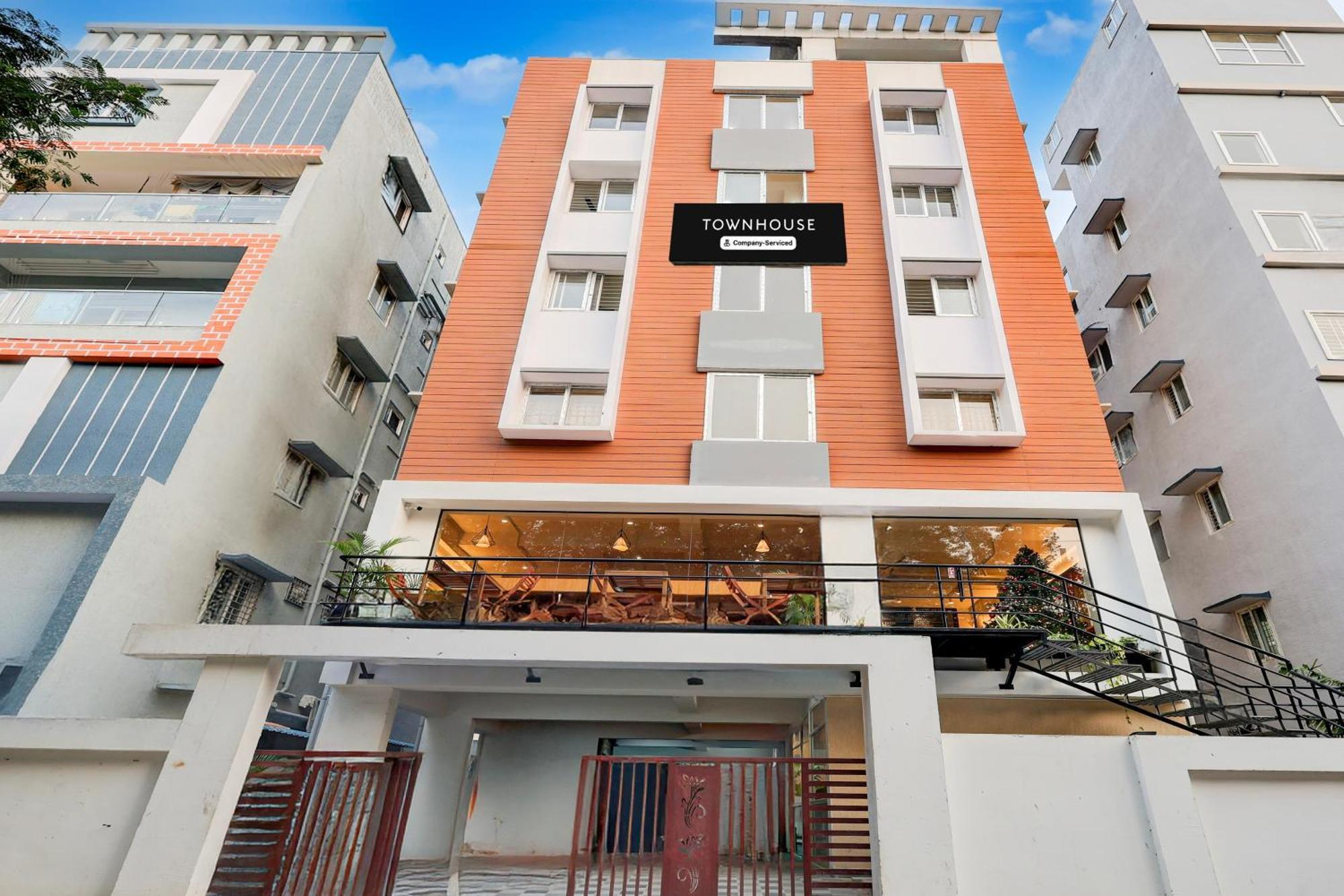 Super Townhouse Mvp Sector With Kailasagiri Hill View Pedda Waltair Экстерьер фото